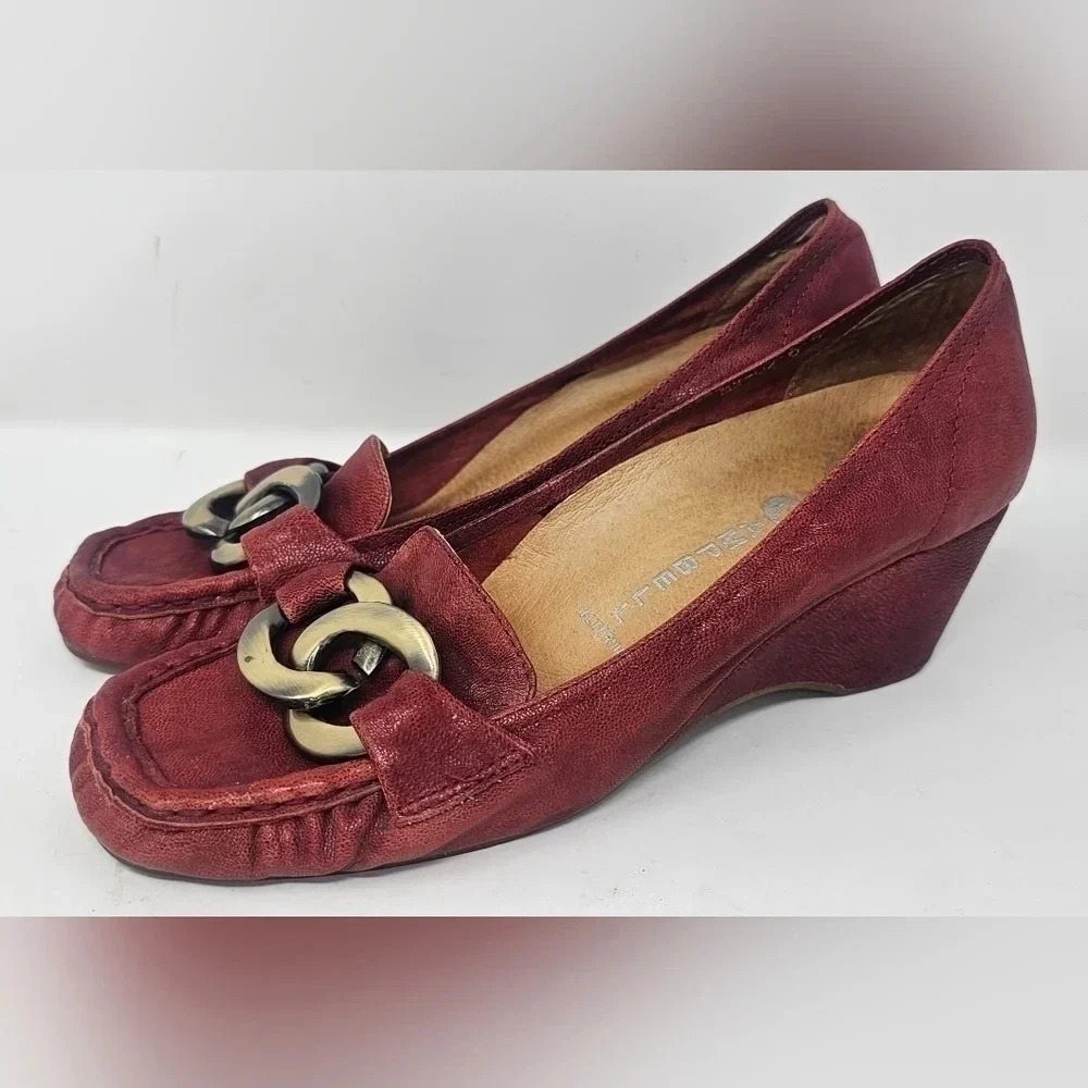 Jeffrey Campbell Ibiza Last Leather Slip On Wedge Size 6.5 Blood Orange